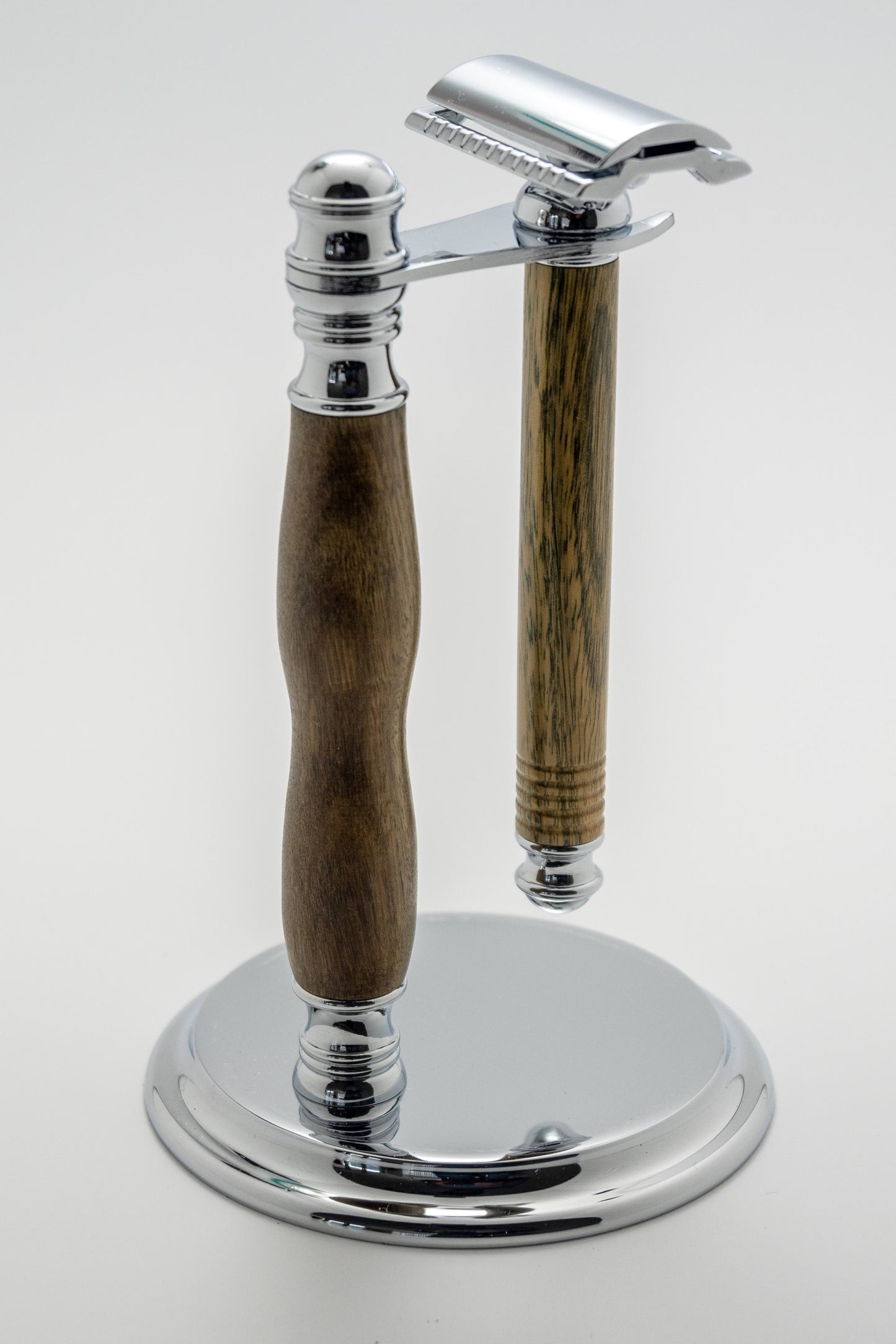 Palo Santo Rosewood with chrome hardware