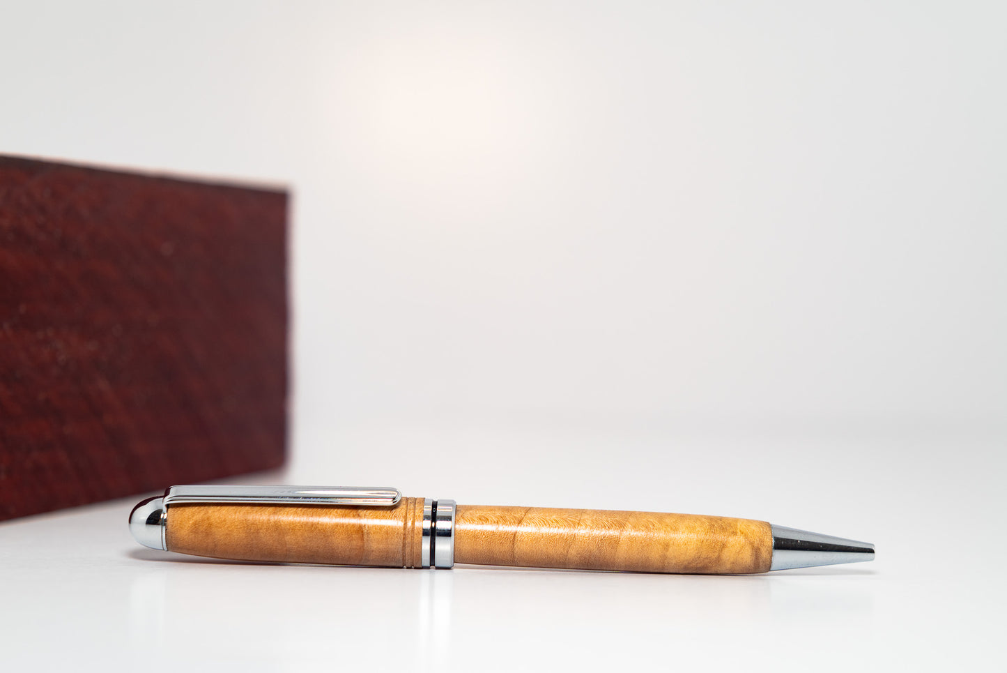 Maple with Chrome Hardware | European Roundtop Ballpoint Pen