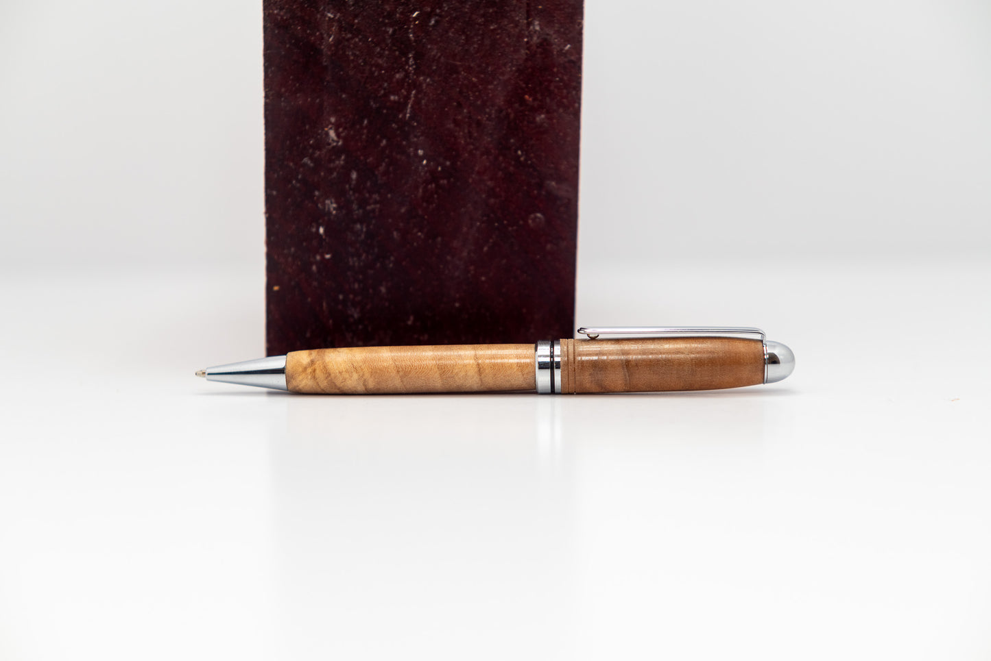 Maple with Chrome Hardware | European Roundtop Ballpoint Pen