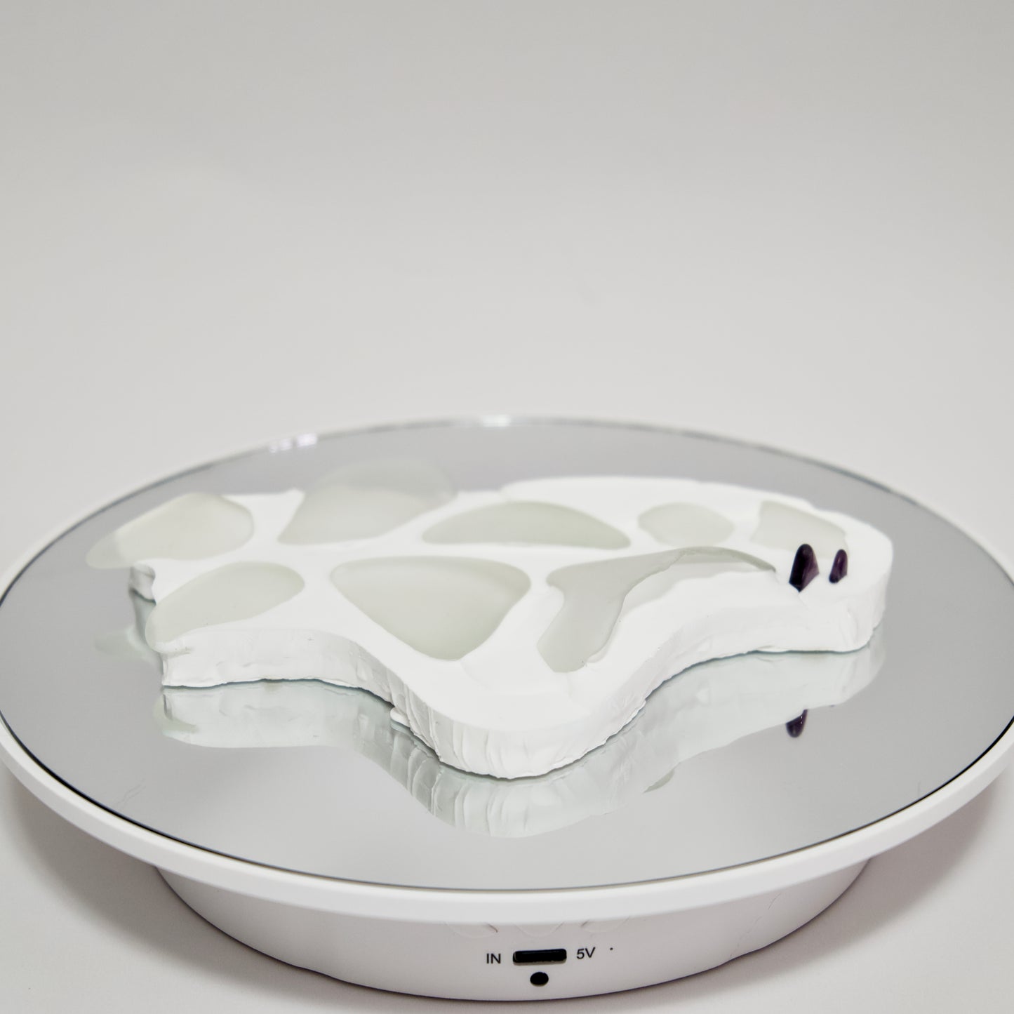 Pen Rest Study No. 003 – Eco-Resin & Recycled Frosted Glass